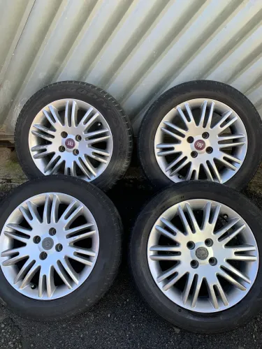 RODAS ARO 15, Furacão 4x100