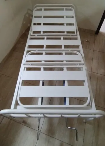 Cama hospitalar Dellamed DX2
