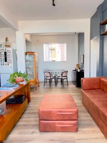 Apartamento com 02 quartos na Presidente Vargas/Praça da República