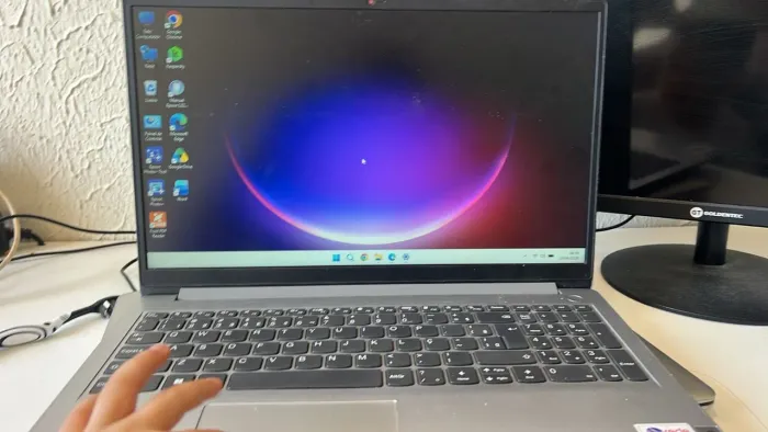 Ideapad 1 15IAU7