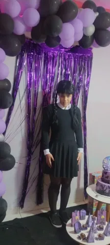Fantasia simples da Wandinha (VALOR NEGOCIÁVEL)