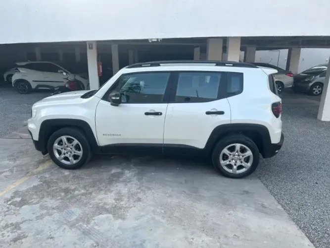 Jeep Renegade Sport T270 1.3 TB 4X2 Flex Aut. 2023