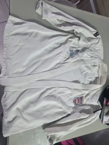 Vendo kimono Judô