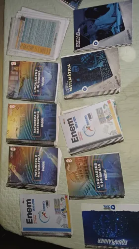 Livros pré vestibular, sistema passe.