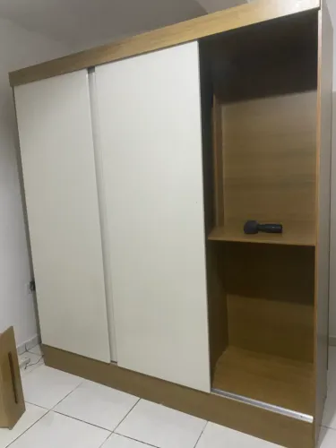Guarda roupa 