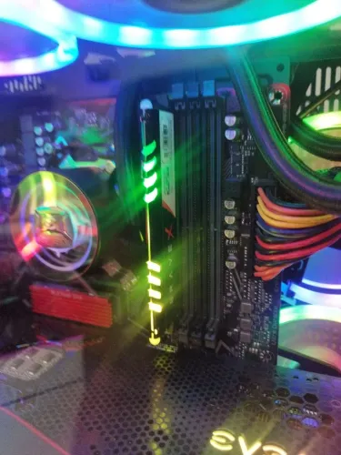 Memória ddr4 16 giga RGB Raven 3000mhz