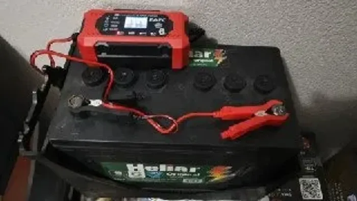 Carregador para Bateria de Carro, Moto e Caminhonete + Entrega