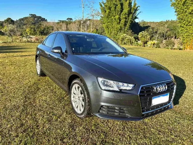 Audi A4 Attraction 2.0 TFSI 190cv S Tronic 2018