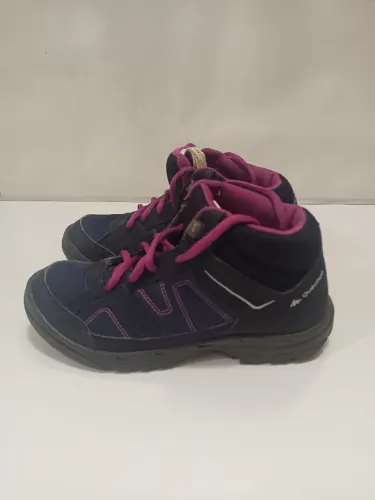 Bota quechua infantil