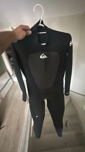 Roupa de Neoprene Quiksilver Prologue 3/2mm - Semi-nova