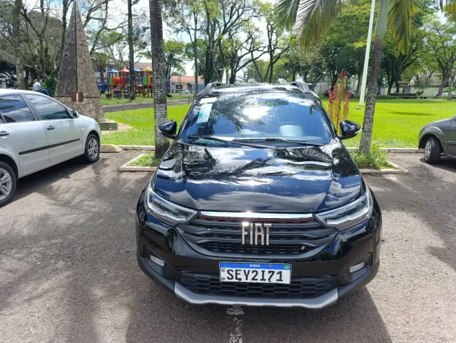 Fiat Strada Volcano 1.3 Flex 8V CD 2023
