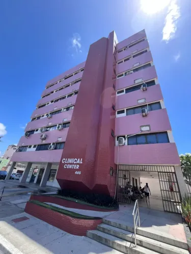 Sala para alugar no Edifício Clinical Center, bairro Centro.