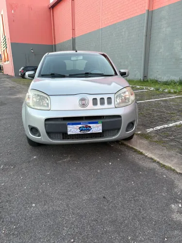 Fiat Uno Vivace Celeb. 1.0 EVO F. Flex 8V 3P 2013