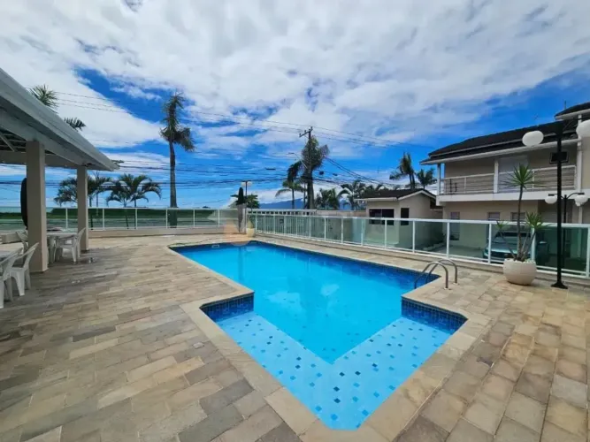 Casa com 2 dormitórios à venda, 75 m² por R$ 500.000, Aruan/Caraguatatuba - SP