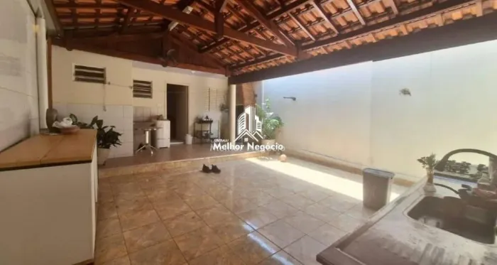Casa à venda em Piracicaba, Água Branca, com 4 quartos, com 177 m²