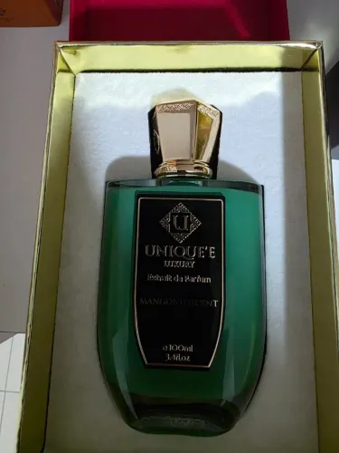 Extrait de parfum Mangonifiscent 100ml Unique' e Luxury