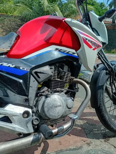 CG TITAN 150