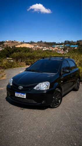 Toyota Etios X 1.3 Flex 16V 5P Mec. 2017