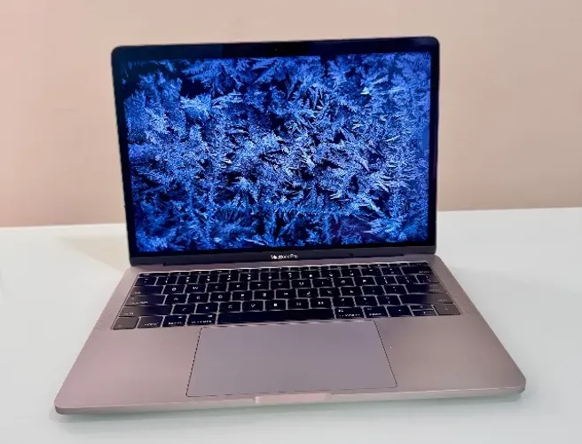 macbook pro 13 core i5