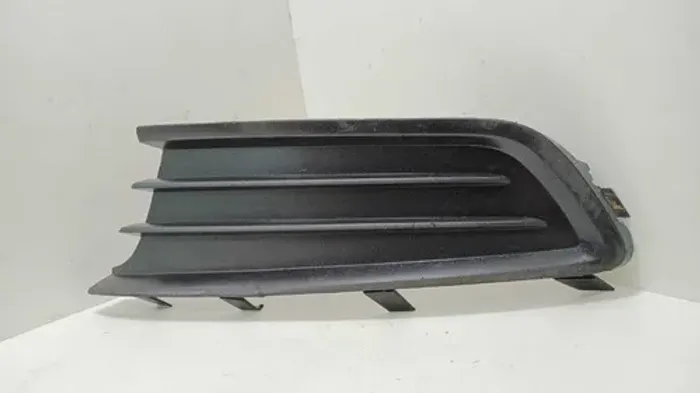 Moldura Esquerda Para Choque Volkswagen Gol Voyage 2013 2016