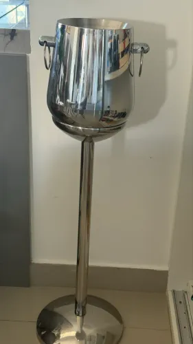 Champanheira / balde pra espumante e gelo