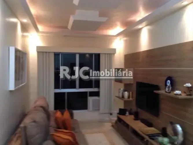 Apartamento de 70 metros quadrados no bairro Andaraí com 2 quartos