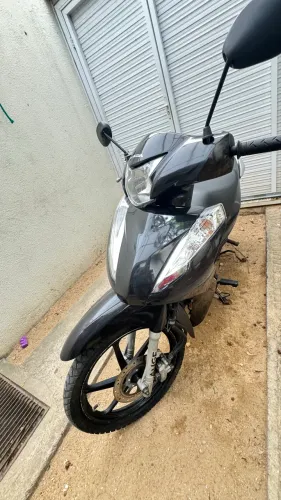 Vendo Biz 125 cinza 2018/2019
