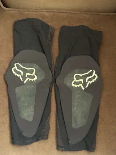 Joelheira Fox Enduro - Tam M