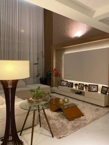 Casa Condomínio em Ponta Grossa