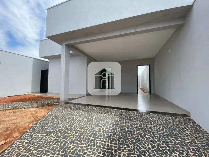 Casa à venda no Bairro Aclimação