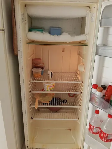 Vendo geladeira usada