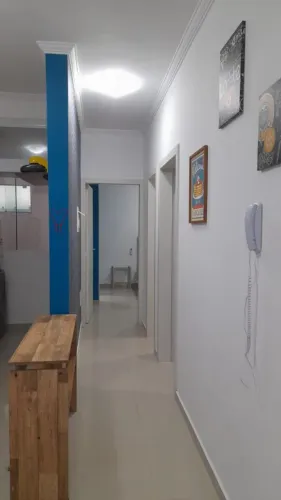 Alugo apto anual na praia dos Ingleses.