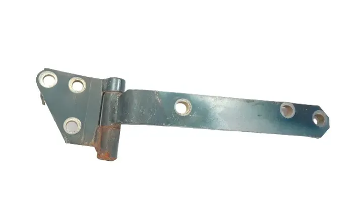 Dobradiça Inferior Porta-malas Mitsubishi Pajero 95 96 97 98