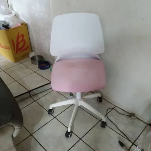 Cadeira de escritório concervada