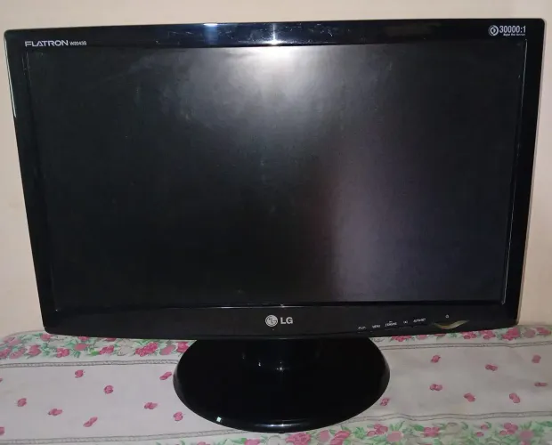 Monitor LG 20'