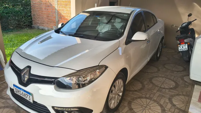 Renault Fluence Sed. Dynamique 2.0 16V Flex Aut. 2016