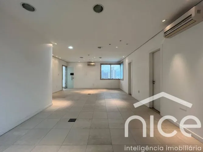 Sala comercial para locação, bairro centro, Itajaí-SC