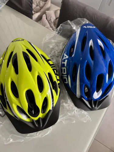 Kit 2 Capacetes de Ciclismo Seminovos