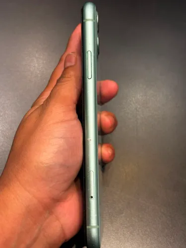 iPhone 11/ 128