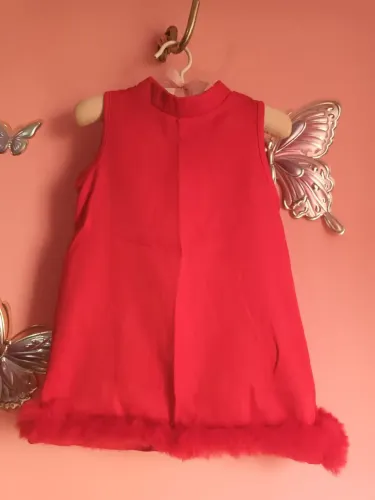 Vestido infantil luxo vermelho da Shein 12 a 18 meses