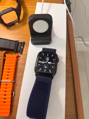 Apple Watch Series 4 Bateria 90%
