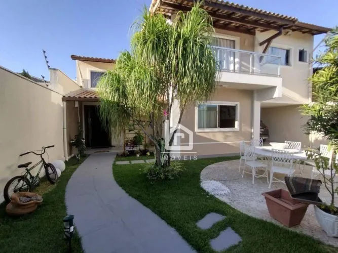 Casa de Alto Padrão à Venda em Interlagos terreno 360 m Vila Velha