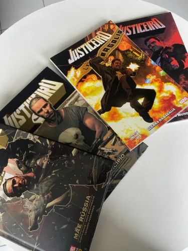 Combo do Justiceiro: no Princípio,Mãe Rússia, Guerra na Bagália, Frank Contra o Mundo