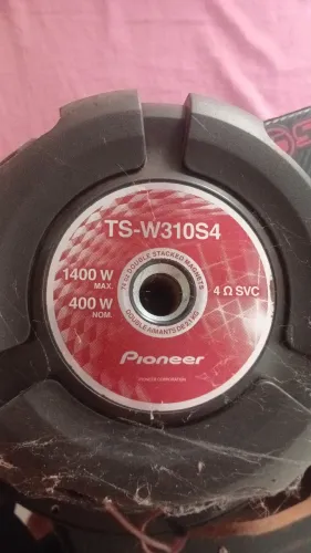 Vende-se, CAIXA DE GRAVE AUTO FALANTE PIONNER.