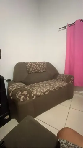 Vendo dois sofá