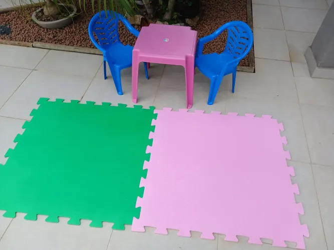 Kit Cadeira e mesa infantil