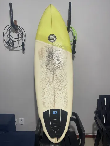 PRANCHA DOCTOR SURF 5?10 - PERFORMANCE E FLUTUAÇÃO NA MEDIDA CERTA! 