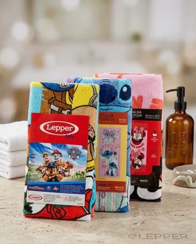 Toalhas de Banho Infantis Lepper Felpuda (Patrulha Canina, Stitch e Minnie)