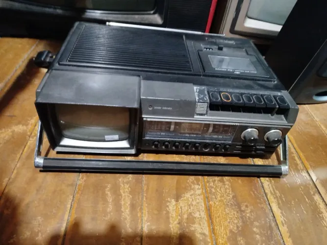 Rádio tv