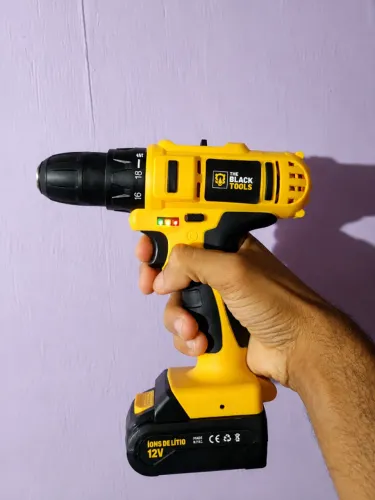 Furadeira Parafusadeira 12V Sem Fio + Maleta e Acessórios